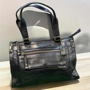Fossil Black Leather Classic Work Shoulder Bag.